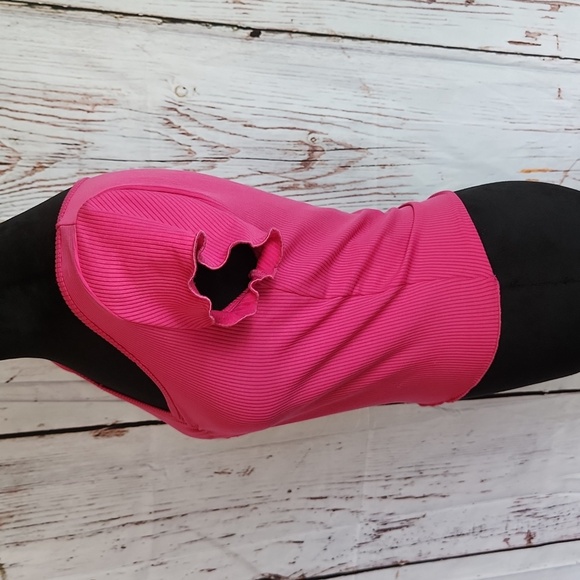 Hollister Hot Pink Ribbed Crop Top S - Picture 3 of 11